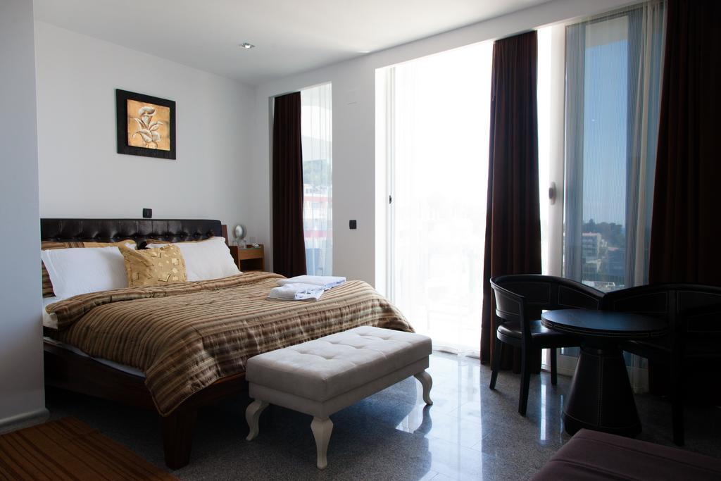أولتْسي Hotel Senator الغرفة الصورة