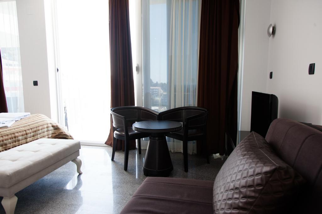أولتْسي Hotel Senator الغرفة الصورة